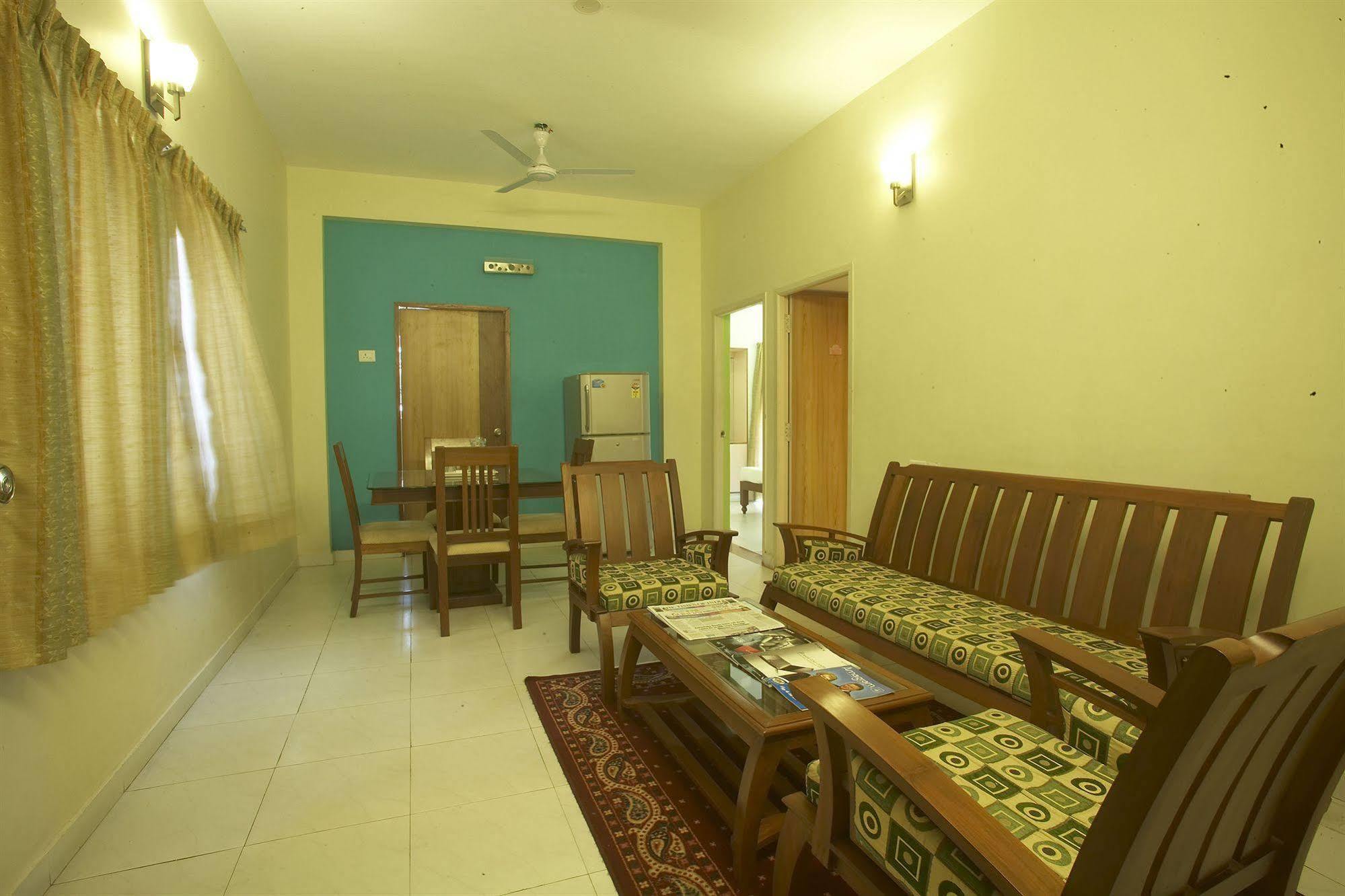 Hotel Crescent Inn Chennai Dış mekan fotoğraf