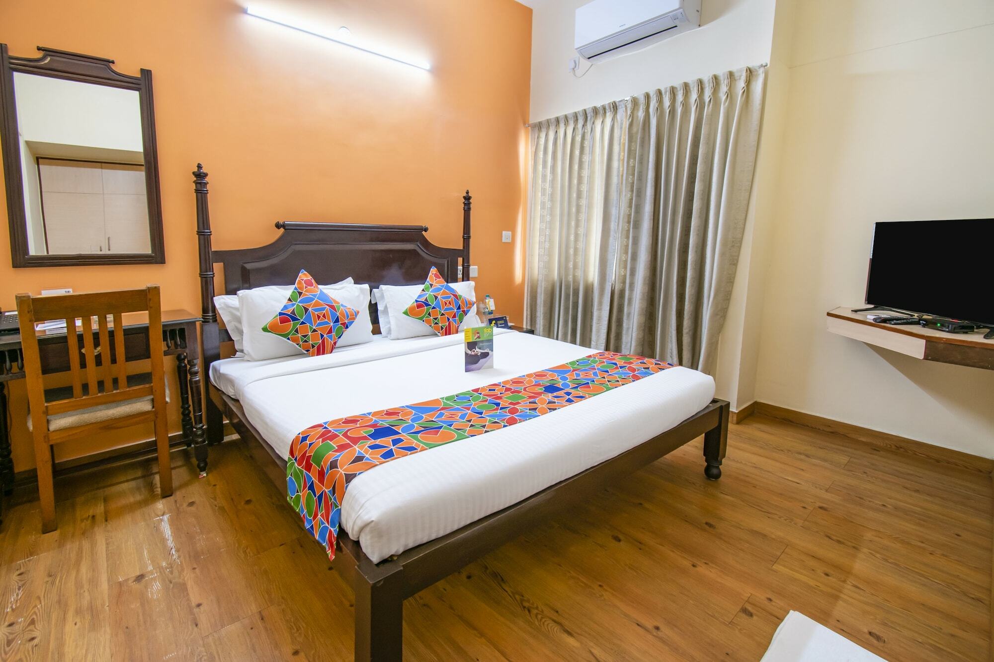 Hotel Crescent Inn Chennai Dış mekan fotoğraf